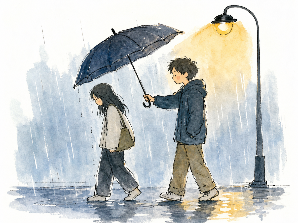 雨中朋友默默把伞倾向身旁被淋湿的人